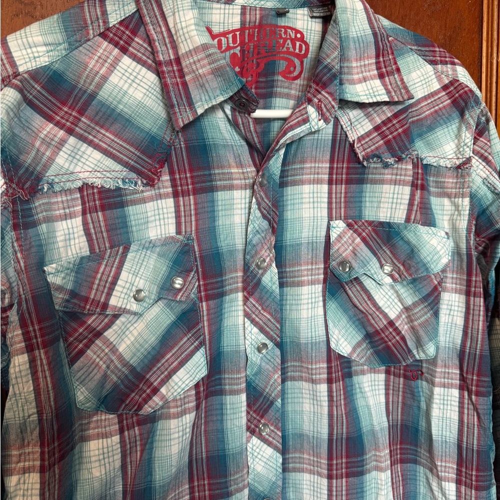 Southern Thread Button Up Pearl Snap Men’s Medium Red Blue Plaid Western Country - Picture 2 of 8
